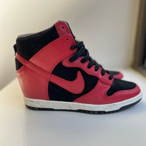 Nike Dunk Sky Hi in Black/ Gym Red-Sail